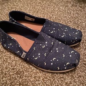 RARE Toms Moon and Stars Blue Shoes